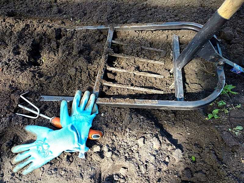 Чудо лопата своими руками: чертежи и размеры рыхлителя для копки земли